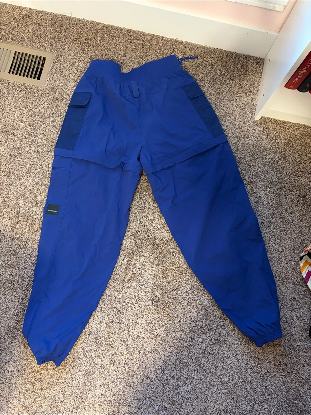 Lululemon convertible, HR hiking joggers - Picture 6 of 9